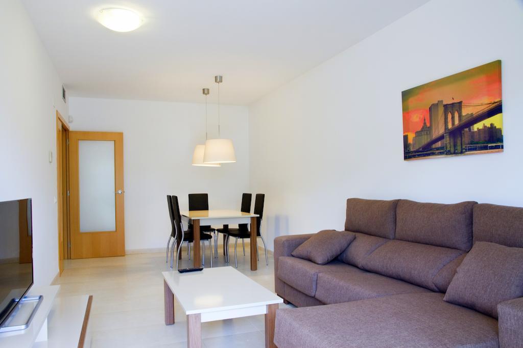 Rentalmar Paradise Families Only Con Parking Salou Room photo